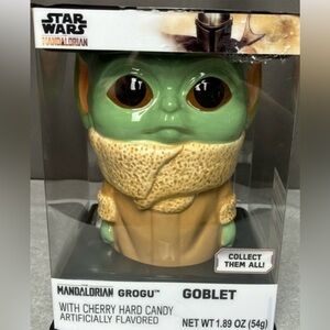 Star Wars Mandalorian Grogu Goblet With Hard Cherry Candy Collectable